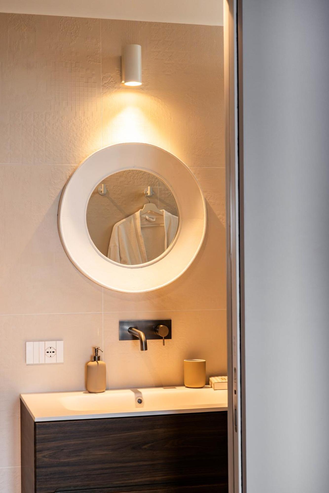 Palazzo Verdi Luxury Accomodation Bari Dış mekan fotoğraf